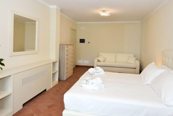 Il Colle Bellagio Agritourism: Lily Junior Suite